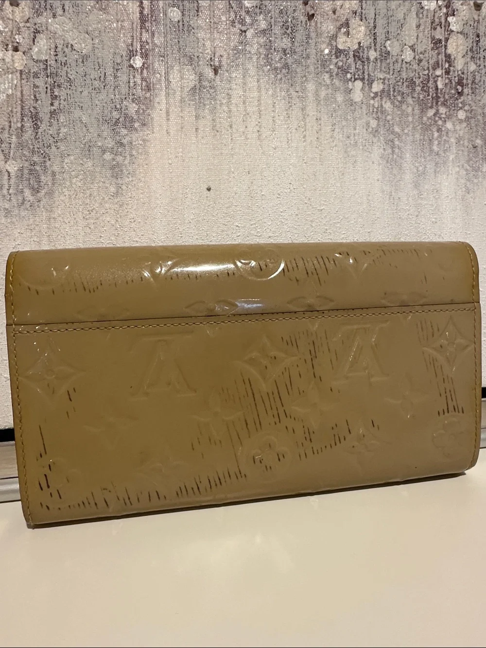 Louis Vuitton Taupe Vernis Patent Envelope Wallet - Picture 2 of 8